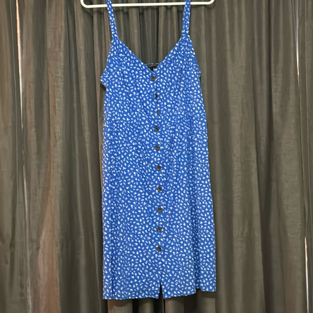 Banana republic, blue, and white floral dress